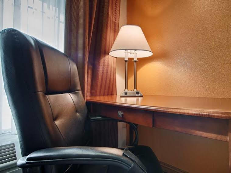 Cloverdale Wine Country Inn & Suites Esterno foto