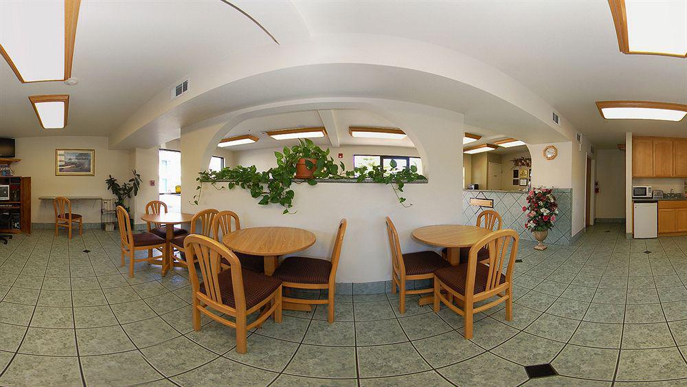 Cloverdale Wine Country Inn & Suites Esterno foto
